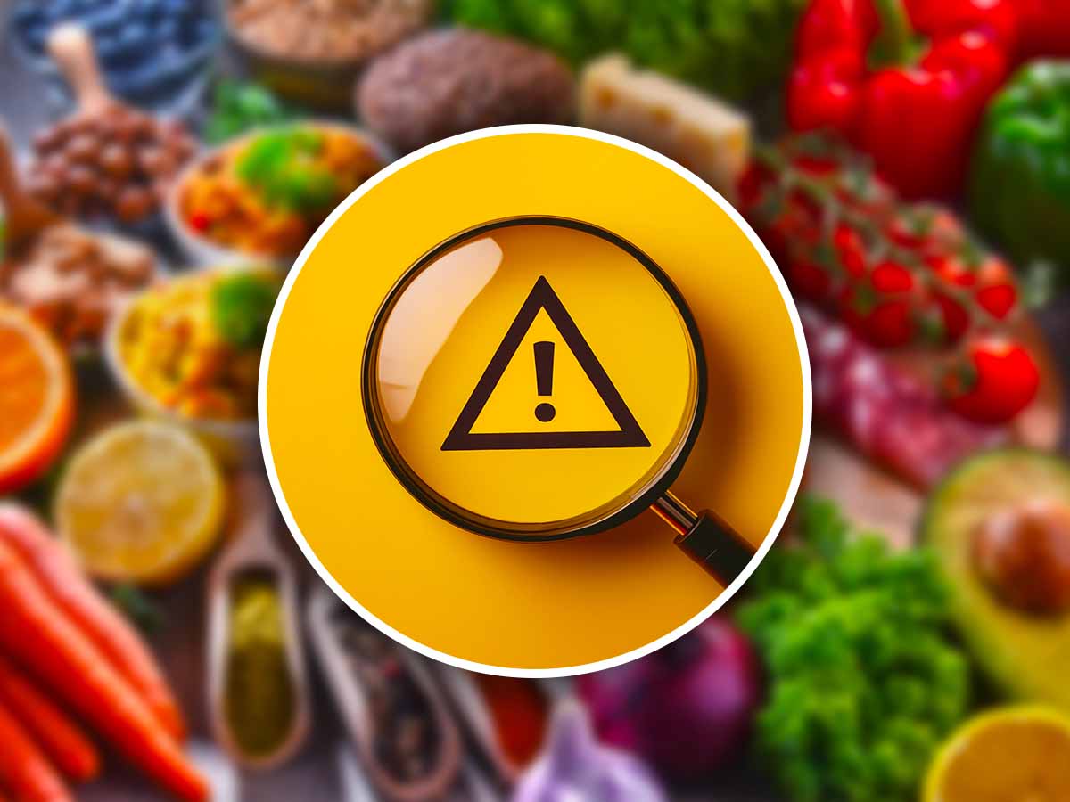 segnala di pericolo con dietro dei cibi